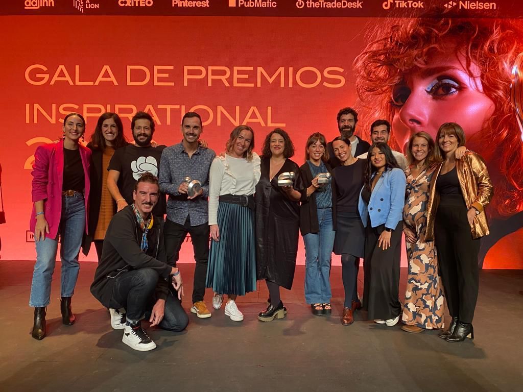 Arena y Domino’s Pizza ganan 3 premios PLATA en Inspirational 2022