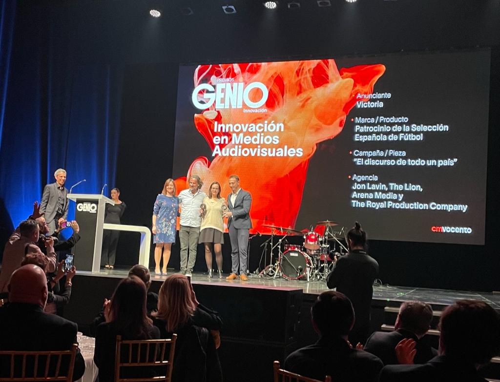 Premio GENIO en Innovación en Medios Audiovisuales para Cervezas Victoria, Jon Lavín, The Lion y Arena